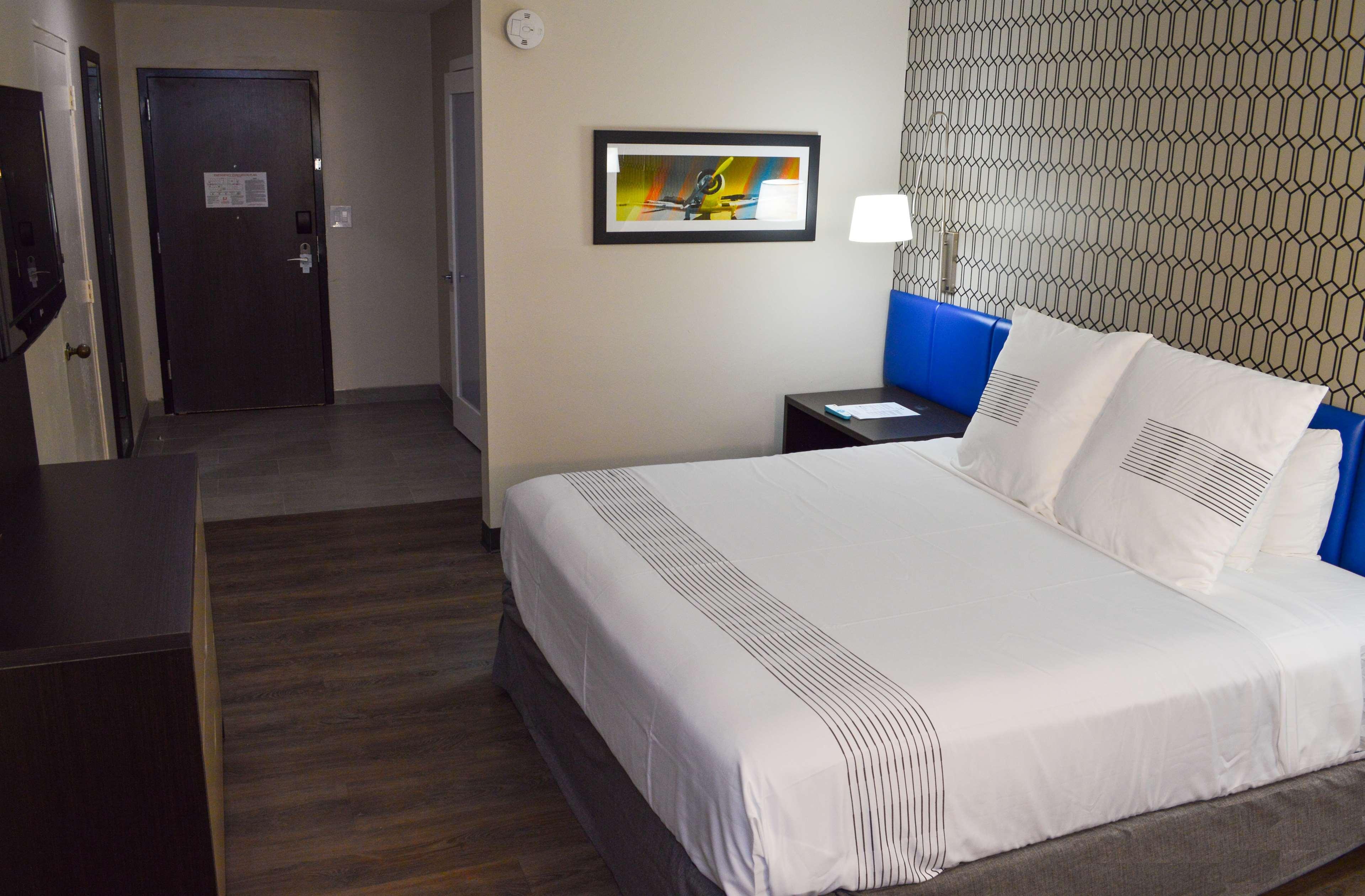 Best Western Plus Aston Hall Hotel Екстериор снимка